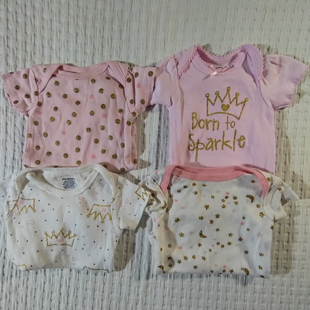 Newborn Infant Baby Gerber Onesies Lot Bundle